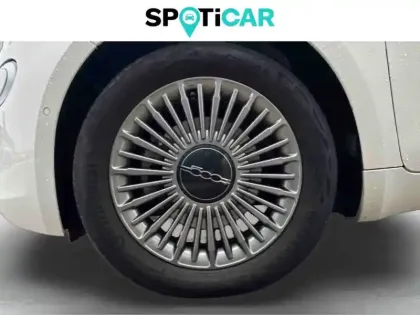 Photo 8 Fiat 500  e 118 ch