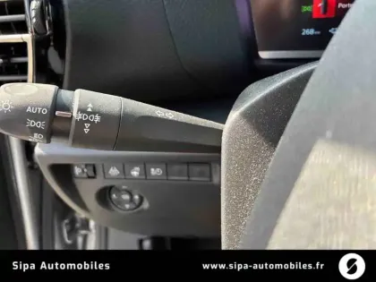 Photo 18 Citroën C4 e- 136 ch Automatique