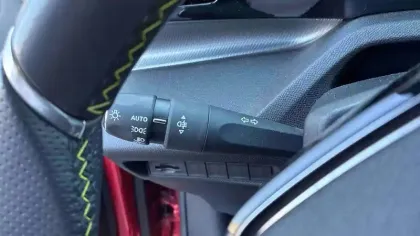 Photo 28 Peugeot 308  BlueHDi 130ch S&S EAT8