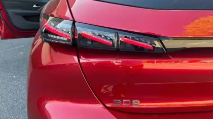 Photo 45 Peugeot 308  BlueHDi 130ch S&S EAT8