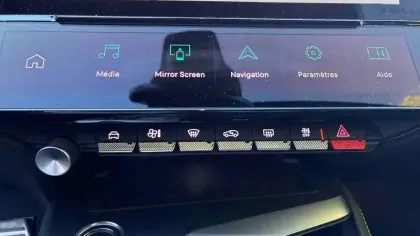 Photo 16 Peugeot 308  BlueHDi 130ch S&S EAT8