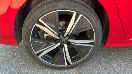 Photo 40 Peugeot 308  BlueHDi 130ch S&S EAT8