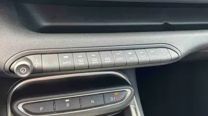 Photo 28 Jeep Avenger  115 kW 4x2