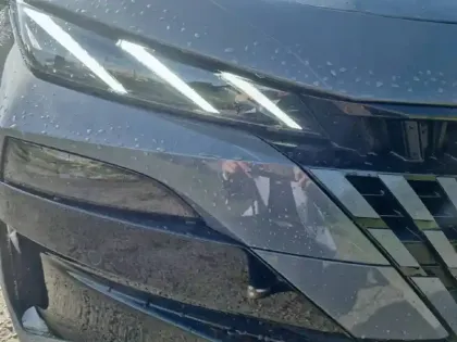 Photo 15 Peugeot 308  Hybrid 145 e-DCS6