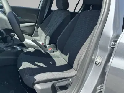 Photo 11 Peugeot 208  PureTech 100 S&S BVM6