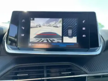 Photo 23 Peugeot 208  PureTech 100 S&S BVM6