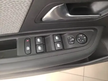 Photo 46 Citroën C4  PureTech 130 S&S BVM6