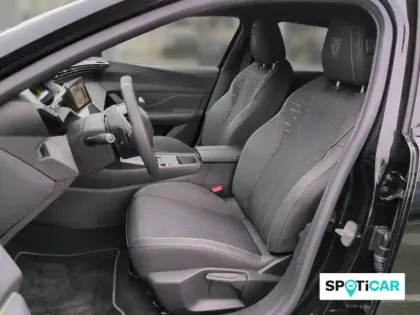 Photo 10 Peugeot 408  Hybrid 145 e-DCS6