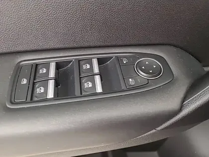 Photo 25 Renault Captur  TCe 90