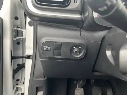 Photo 18 Citroën C3  BlueHDi 100 S&S BVM6