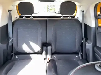 Photo 28 Renault Twingo  E-Tech Electrique 80 ch autonomie urbaine