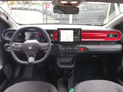 Photo 10 Renault Twingo  E-Tech Electrique 80 ch autonomie urbaine