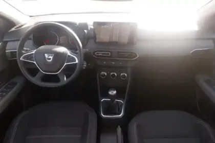 Photo 8 Dacia Sandero  SCe 65