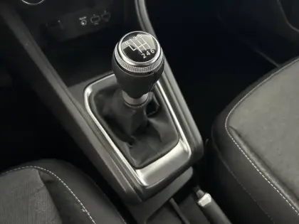 Photo 34 Renault Captur  TCe 90 - 21