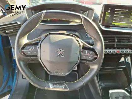 Photo 13 Peugeot 2008  PureTech 130 S&S BVM6