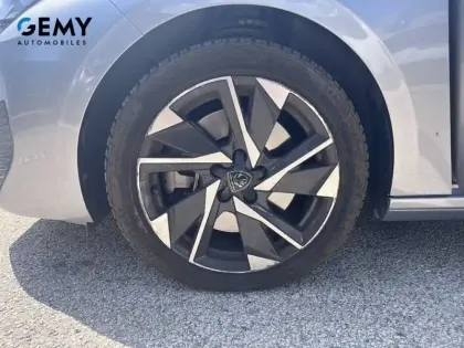 Photo 10 Peugeot 308  PHEV 180 e-EAT8