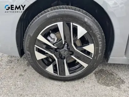 Photo 10 Peugeot 208  Electrique 54 kWh 156ch