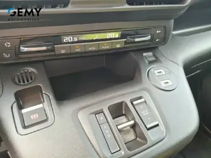 Photo 15 Peugeot Partner E- FGN 136 CH M CHARG UT MAJ 54 KWH AUT