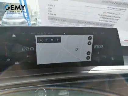 Photo 14 Peugeot 5008  Plug-in Hybrid 225 ch e-DCS7