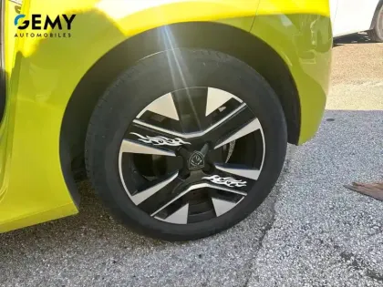 Photo 10 Peugeot 208  PureTech 100 S&S BVM6