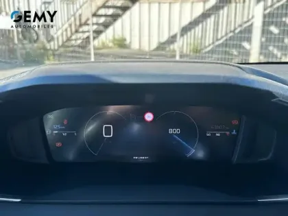 Photo 13 Peugeot 208  PureTech 100 S&S BVM6