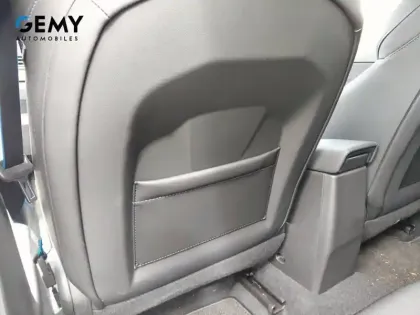 Photo 17 Renault Clio  E-Tech full hybrid 145