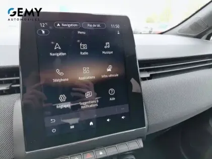 Photo 29 Renault Clio  E-Tech full hybrid 145