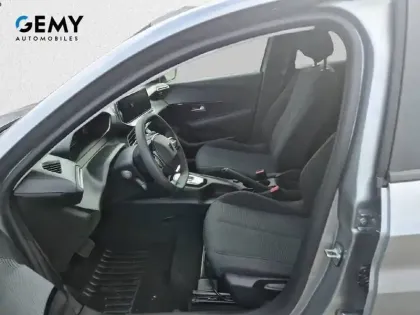 Photo 8 Peugeot 208  Hybrid 110 ch e-DCS6