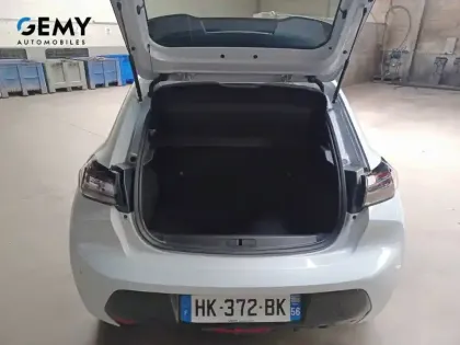 Photo 26 Peugeot 208  Hybrid 110 ch e-DCS6
