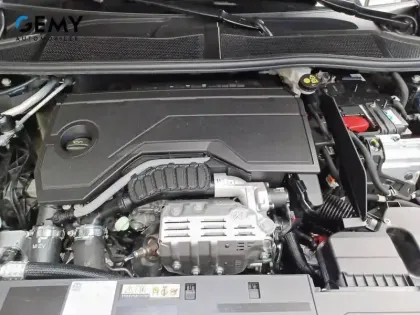 Photo 11 Peugeot 408  Hybrid 145 e-DCS6