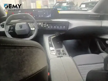 Photo 7 Peugeot 5008  Hybrid 145 ch e-DCS6