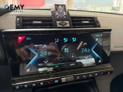 Photo 13 DS DS 7 DS7 Crossback Hybride E-Tense 225 EAT8