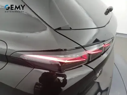 Photo 16 Peugeot 308  PHEV 180 e-EAT8