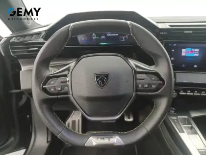 Photo 12 Peugeot 308  PHEV 180 e-EAT8