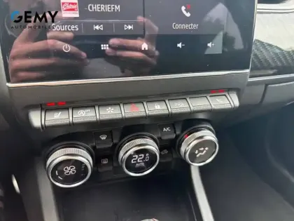 Photo 19 Renault Arkana  TCe 140 EDC FAP