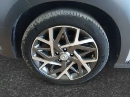 Photo 13 Hyundai Kona  Hybrid 141