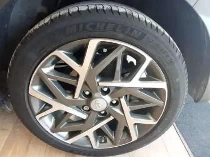 Photo 55 Hyundai Kona  Hybrid 141