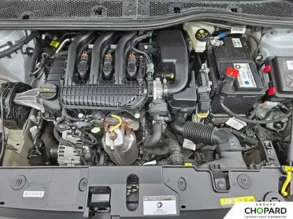 Photo 25 Peugeot 208  PureTech 75 S&S BVM5