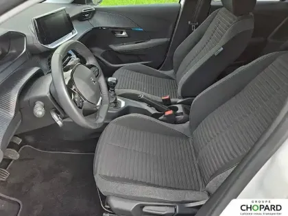 Photo 10 Peugeot 208  PureTech 100 S&S BVM6