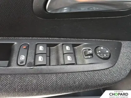 Photo 23 Peugeot 208  PureTech 100 S&S BVM6