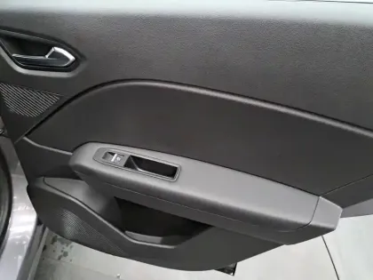 Photo 22 Renault Captur  TCe 90 ch