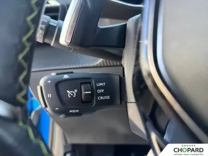 Photo 15 Peugeot 208  PureTech 100 S&S EAT8