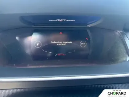 Photo 18 Peugeot 208  PureTech 100 S&S EAT8