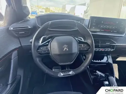 Photo 16 Peugeot 208  PureTech 100 S&S EAT8