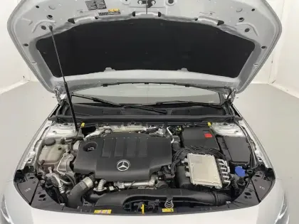 Photo 19 Mercedes Classe A  200 d 8G-DCT