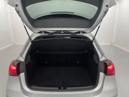 Photo 13 Mercedes Classe A  200 d 8G-DCT