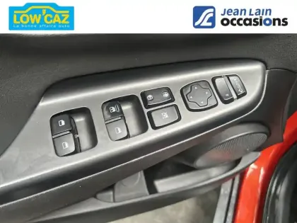 Photo 13 Hyundai Kona  1.6 CRDi 136 4WD DCT-7