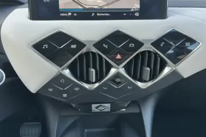 Photo 20 DS DS 3 DS3 Crossback PureTech 130 EAT8