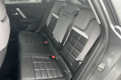 Photo 10 Citroën C4  Hybride 145 e-DCS6