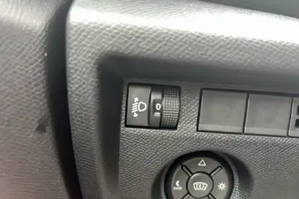 Photo 20 Citroën C4  Hybride 145 e-DCS6